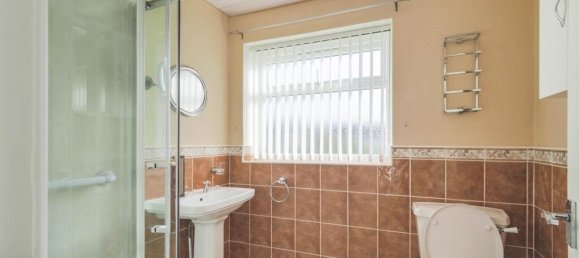 Дом с 3 спальнями в Гейнсборо, Великобритания № 2002 13