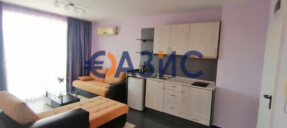 1 bedroom Apartment in Sveti Vlas, Bulgaria No. 422 2