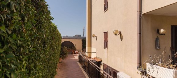 7 rooms Villa in Aci Castello, Italy No. 259694 9