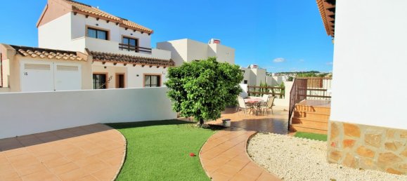 3 Schlafzimmer Haus in Alicante, Spain, Nr. 181626 4