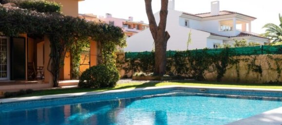 3 bedrooms Villa in Cascais, Portugal No. 198762 3