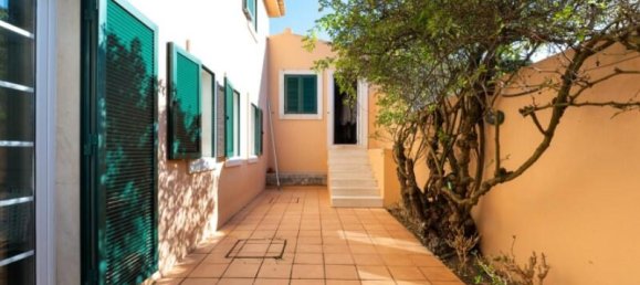 3 bedrooms Villa in Cascais, Portugal No. 198762 26