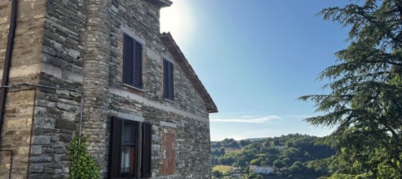 2 rooms Duplex in Pietralunga, Italy No. 275601 4