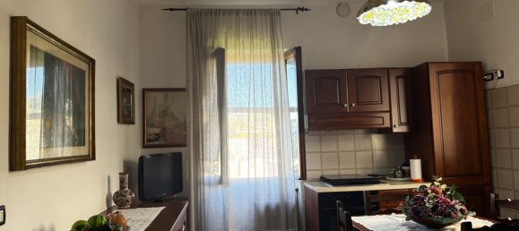2 rooms Duplex in Pietralunga, Italy No. 275601 9