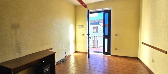 مكتب في Buggiano, Italy 42متر مربع رقم 44299 9