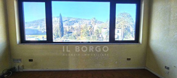 مكتب في Buggiano, Italy 42متر مربع رقم 44299 6