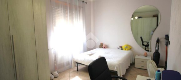2 Schlafzimmer Wohnung in Trofarello, Italy, Nr. 272010 8