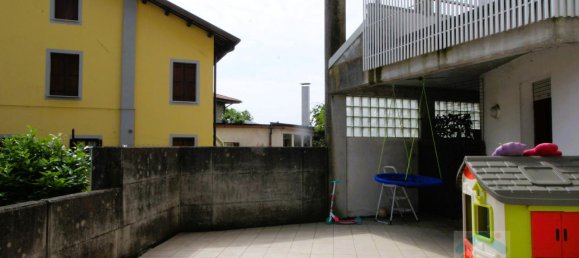 3 rooms Apartment in Udine, Italy No. 128477 18