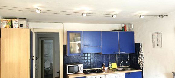 2 Schlafzimmer Wohnung in Genoa, Italy, Nr. 376399 5