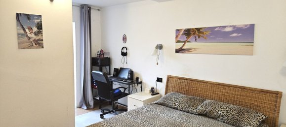 2 Schlafzimmer Wohnung in Genoa, Italy, Nr. 376399 7