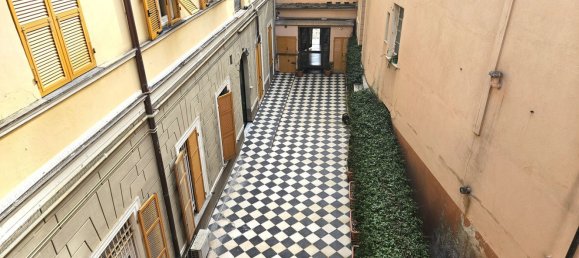 2 Schlafzimmer Wohnung in Genoa, Italy, Nr. 376399 15