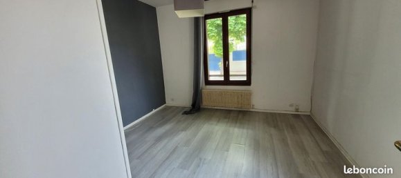 4 bedrooms House in Saint-Maur-des-Fosses, France No. 277278 4