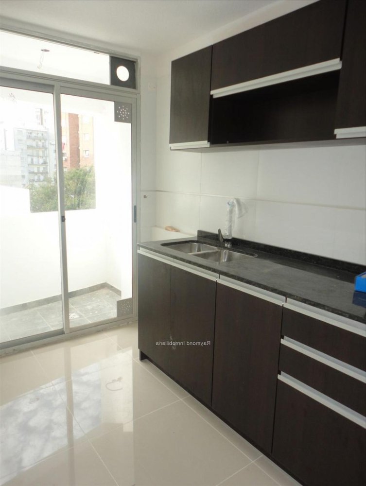 2 chambres Appartement à Montevideo, Uruguay No. 5742