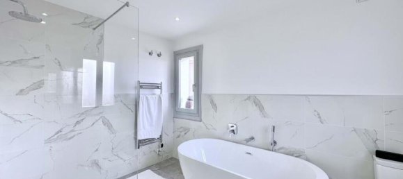 4 chambres Villa à Estepona, Spain No. 34617 11