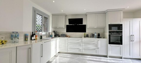 4 chambres Villa à Estepona, Spain No. 34617 7