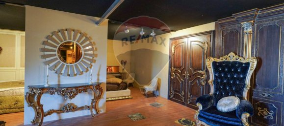 Коммерческая недвижимость с 10 комнатами в Марьяно Коменсе, Италия № 54967 17