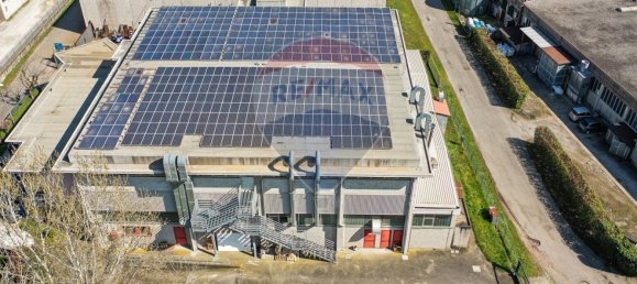 Коммерческая недвижимость с 10 комнатами в Марьяно Коменсе, Италия № 54967 22