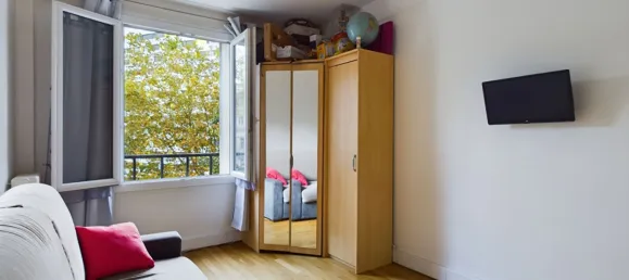 3 bedrooms Apartment in Paris, France No. 323575 11