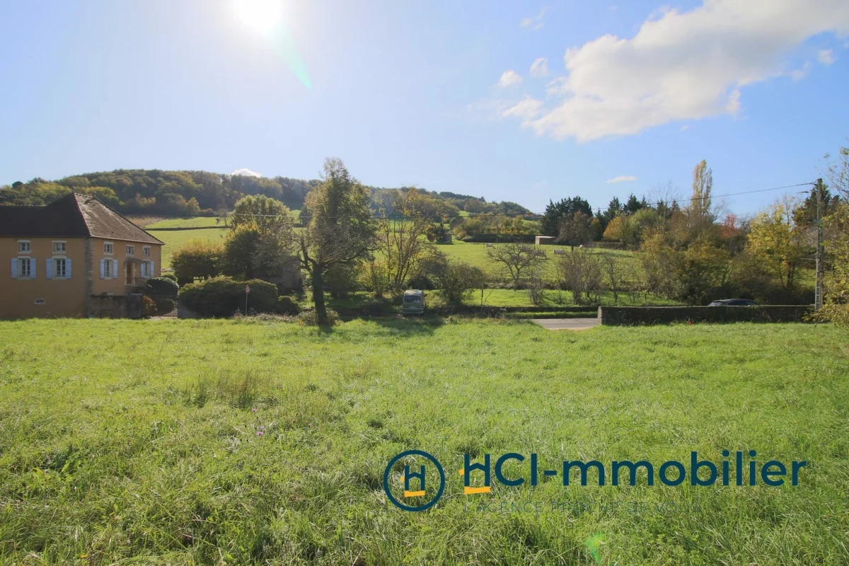 972m² Land in Jambles, France No. 79802