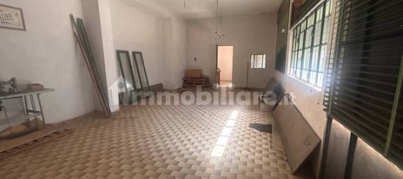 Склад 70м² в Виджевано, Италия № 372641 10