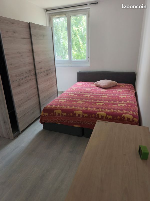 2 chambres Appartement à Rosny-sous-Bois, France No. 359270
