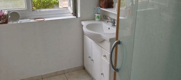 2 chambres Appartement à Rosny-sous-Bois, France No. 359270 5