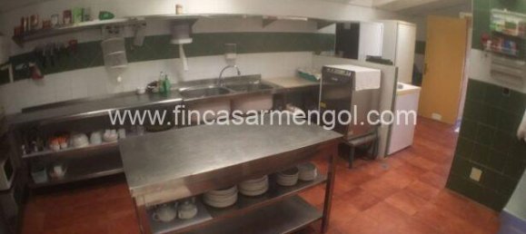 Hotel de 8 dormitorios en Menorca, Spain No. 81766 44