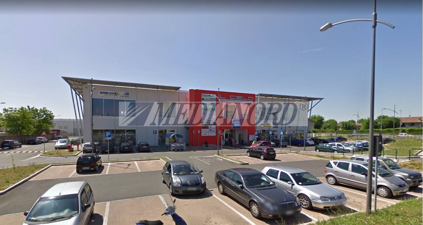 1 room Commercial property in Suisio, Italy No. 110220