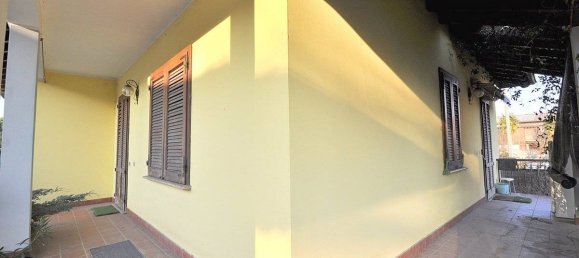 3 rooms Villa in Inveruno, Italy No. 195460 5