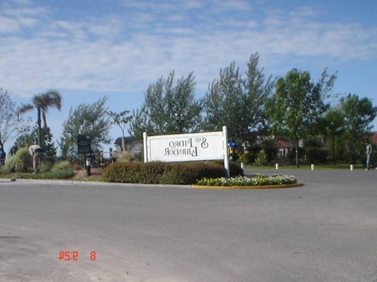  Land in Tigre, Argentina No. 115551