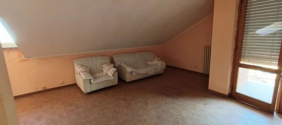 Casa de 2 divisões em Valfenera, Italy N.º 214300 17