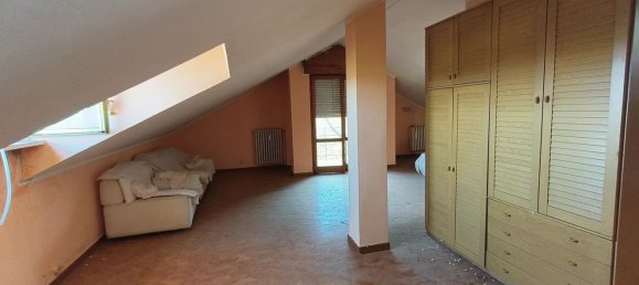 Casa de 2 divisões em Valfenera, Italy N.º 214300 20