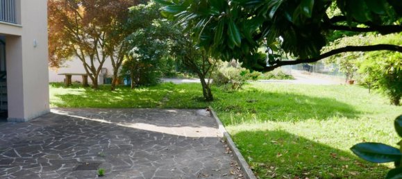 6 bedrooms House in Pordenone, Italy No. 325630 14