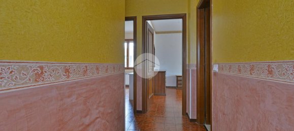 5 rooms Apartment in Imperia, Italy No. 104109 15