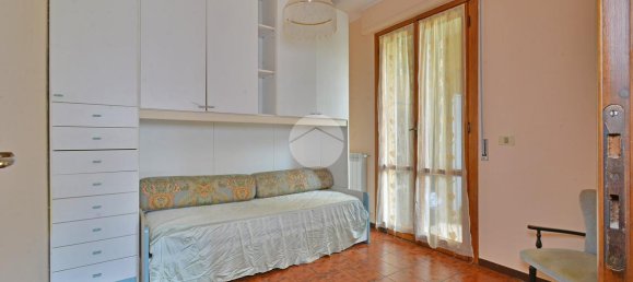 5 rooms Apartment in Imperia, Italy No. 104109 16