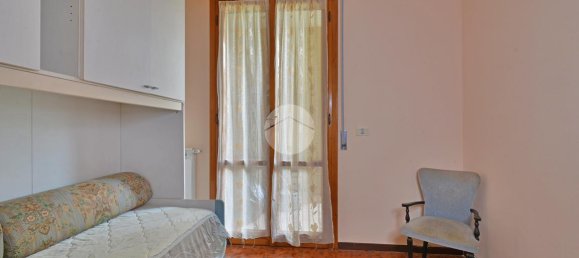 5 rooms Apartment in Imperia, Italy No. 104109 17