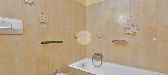 5 rooms Apartment in Imperia, Italy No. 104109 30