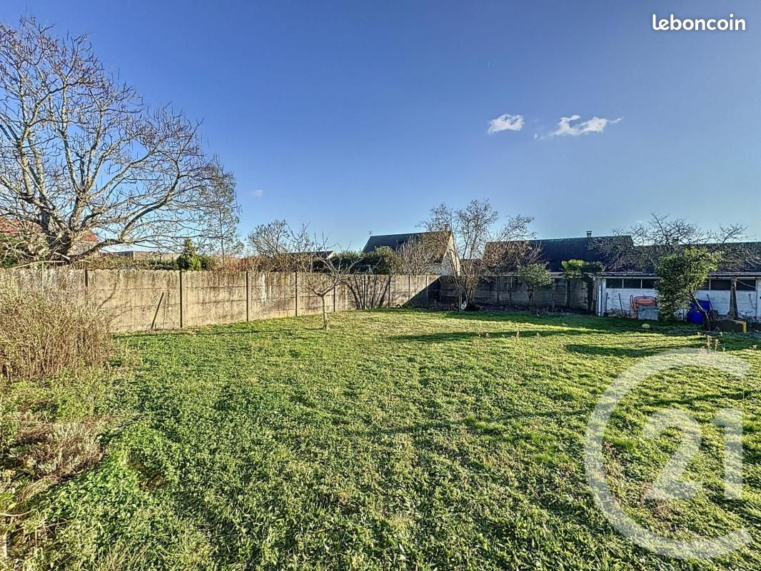 Земельный участок 577м² в Ла Ферте-Сент-Обен, Франция № 66490