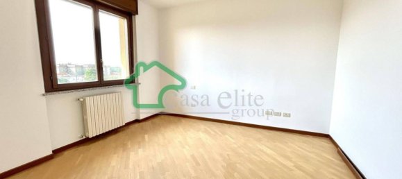 Apartamento de 5 habitaciónes en Crema, Italy No. 199244 36