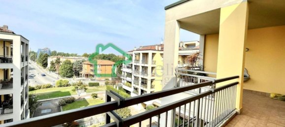 Apartamento de 5 habitaciónes en Crema, Italy No. 199244 11