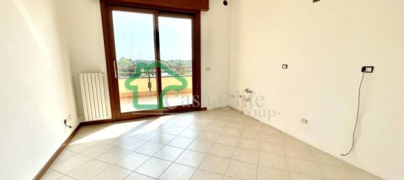 Apartamento de 5 habitaciónes en Crema, Italy No. 199244 26