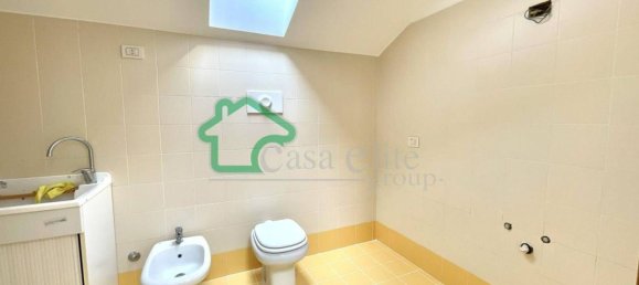 Apartamento de 5 habitaciónes en Crema, Italy No. 199244 43