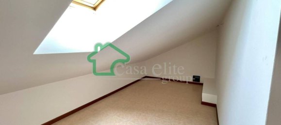 Apartamento de 5 habitaciónes en Crema, Italy No. 199244 46