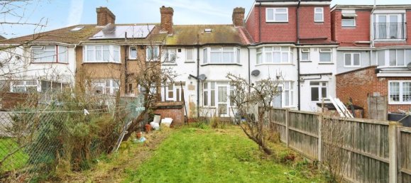 3 Schlafzimmer Haus in Wembley, United Kingdom, Nr. 6322 5