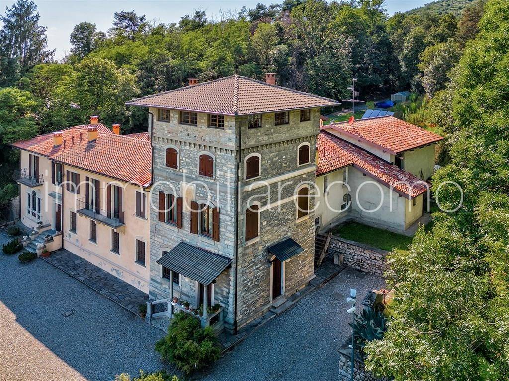 Edifício de 5 divisões em Como, Italy N.º 323702