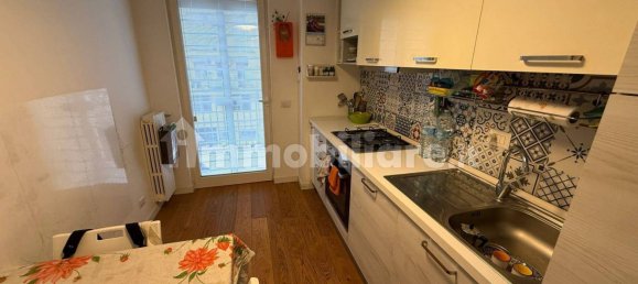 Apartamento de 2 dormitorios en Bari, Italy No. 317551 12