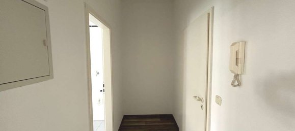 Estudio en Gunzburg, Germany No. 190723 4