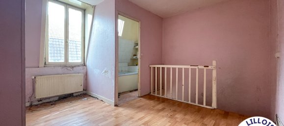 Casa de 1 dormitorio en Lille, France No. 236885 3