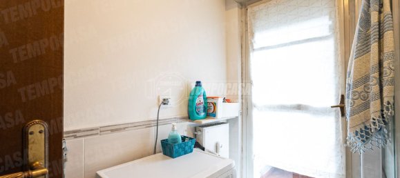 Apartamento de 3 dormitorios en Oggiono, Italy No. 235226 2