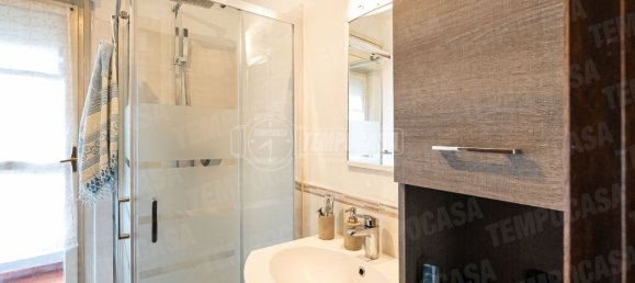 Apartamento de 3 dormitorios en Oggiono, Italy No. 235226 18